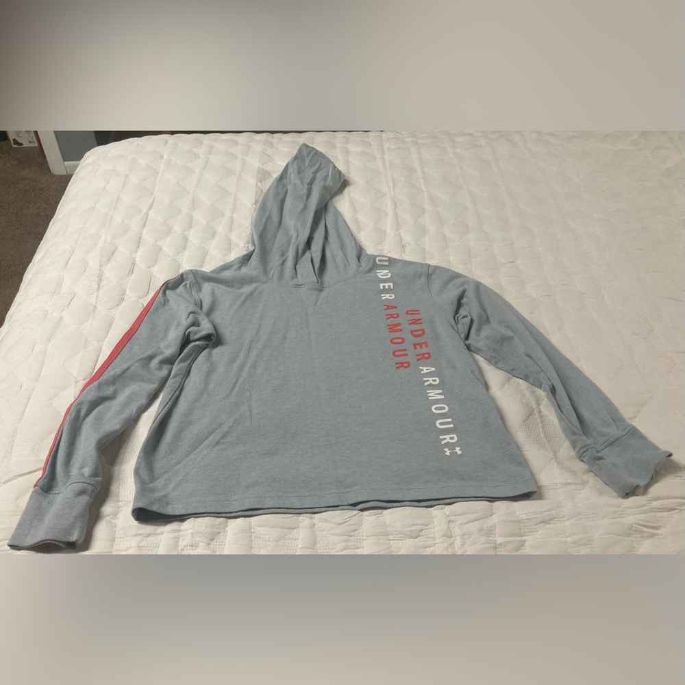 Under Armour Girl’s Light Gray Hoodie